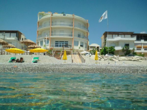  Hotel Il Girasole  Бова Марина